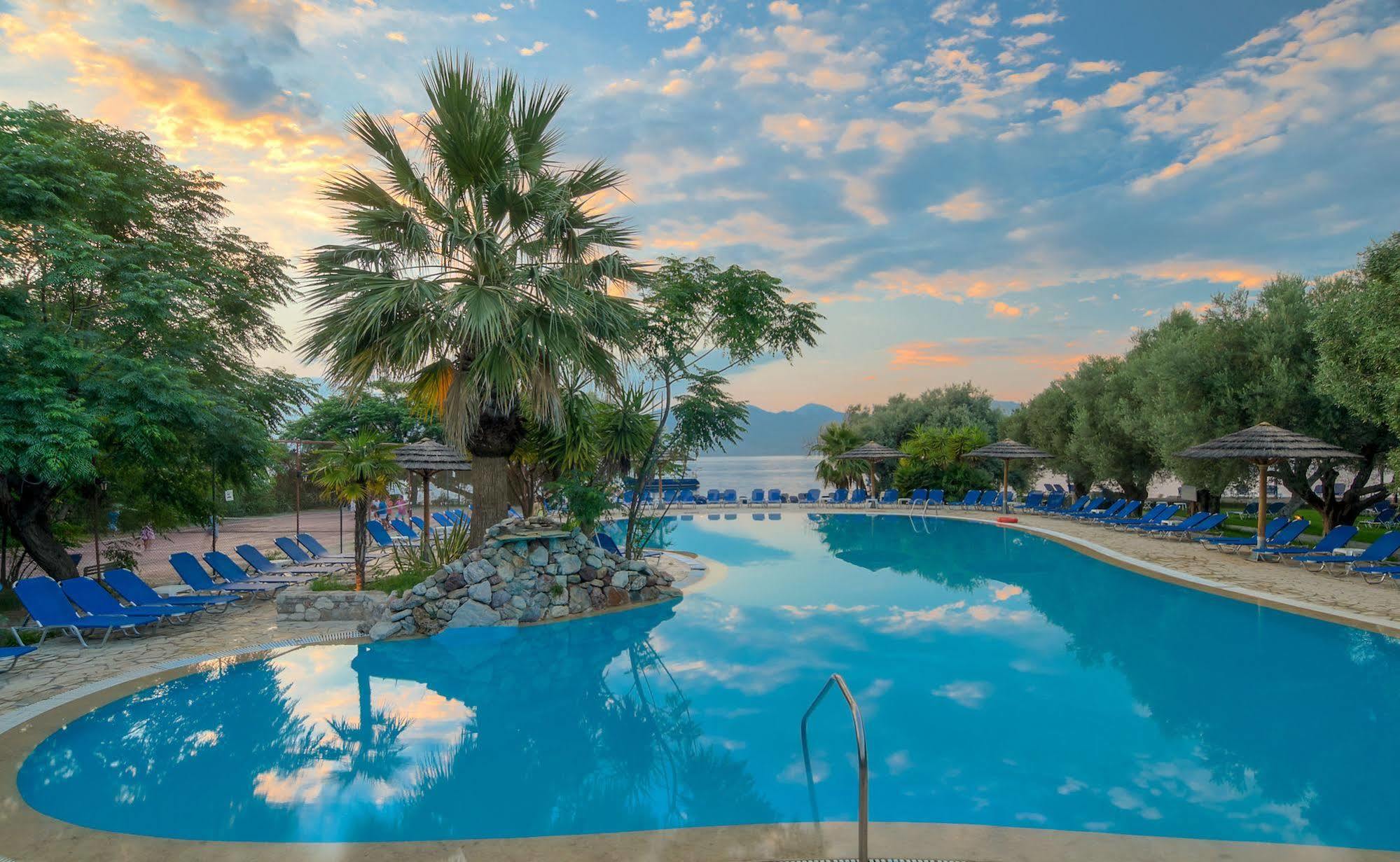 Florida Blue Bay Resort & Spa Psathópirgos Dış mekan fotoğraf
